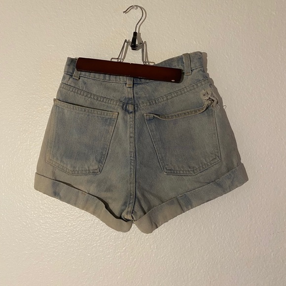 faded denim shorts - Picture 2 of 2